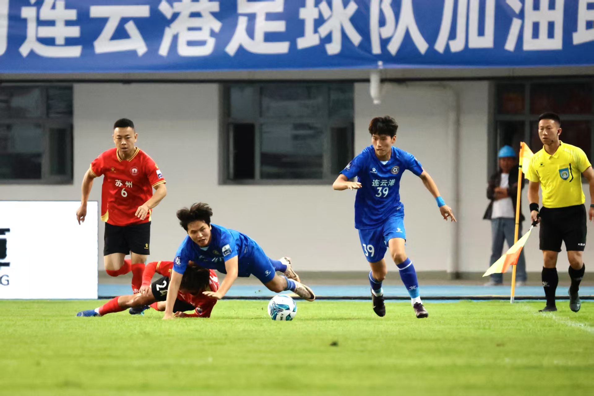 开云体育官方网站-关于江苏队在最近一场比赛中大获全胜，展现出超强实力的信息