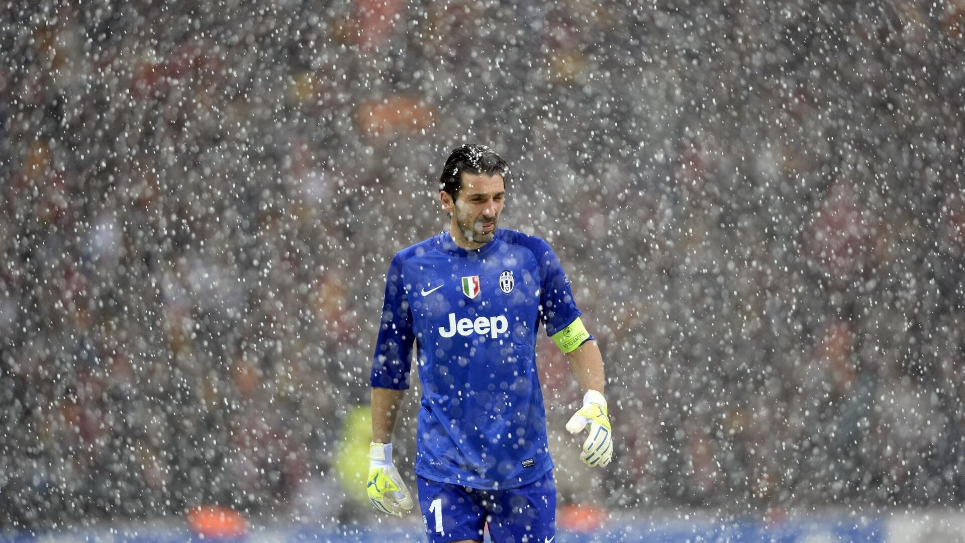 安哥拉巅峰对决，卡马文加一锤定音，巴萨王朝遭遇意外狙击